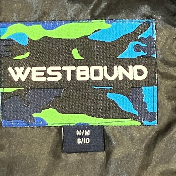 Westbound youth boys size medium - 8 to 10 years puffer jacket with hood - Picture 4 of 16